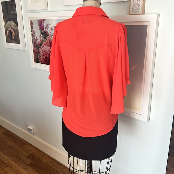 Y2K Bat Wing Blouse - Picture 5 of 6